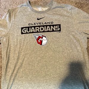 Men’s Nike XXL Cleveland Guardians tshirt.